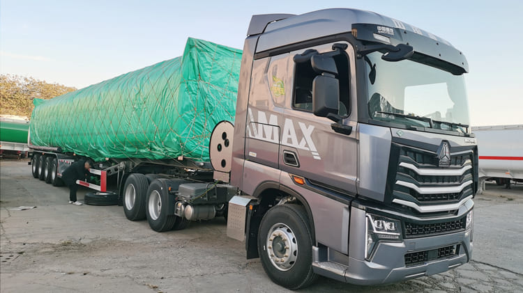 Tri Axle Fuel Tanker Trailer for Sale in Suriname