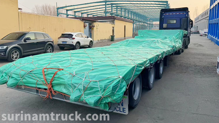 Hydraulic Lowbed Semi Trailer for Sale in Suriname Paramaribo