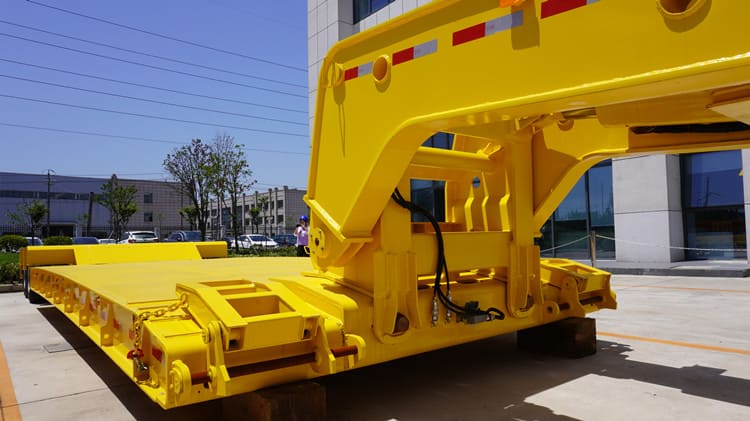2 Line 4 Axle Detachable RGN Trailers Price 