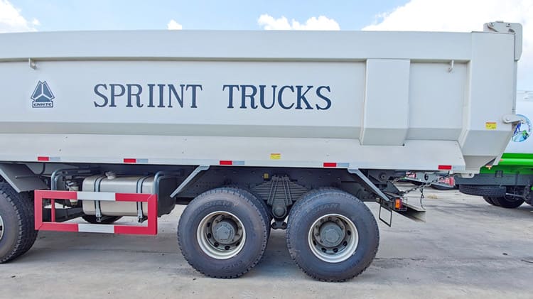 Cnhtc Howo 400 Tipper Truck  for Sale