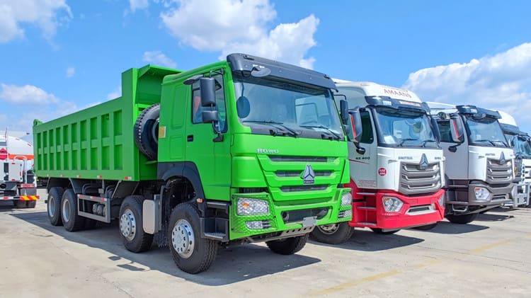 Sinotruk 8x4 Dump Truck for Sale
