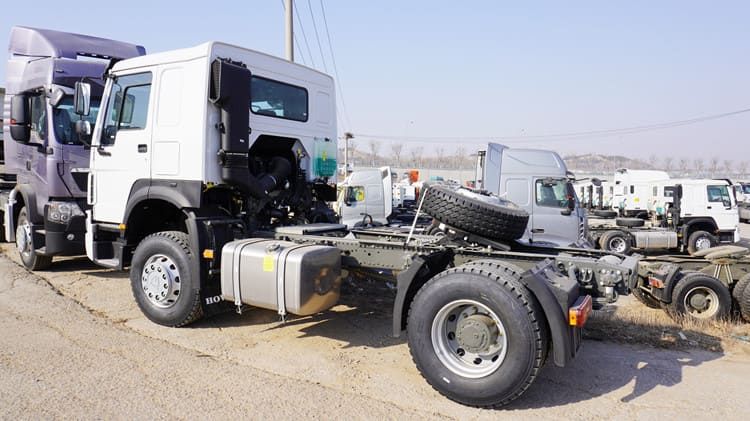 Howo 400HP Tractor Head Price
