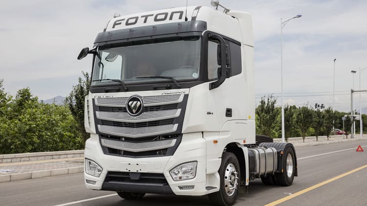 Foton Tractor Head EST 6×4 for Sale in Suriname