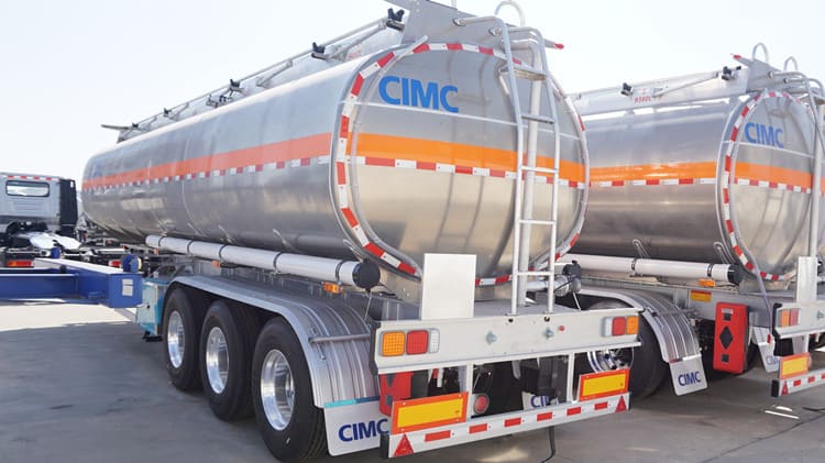 CIMC 45000 Liters Aluminum Oil Tanker Semi Trailer for Sale in Suriname Paramaribo