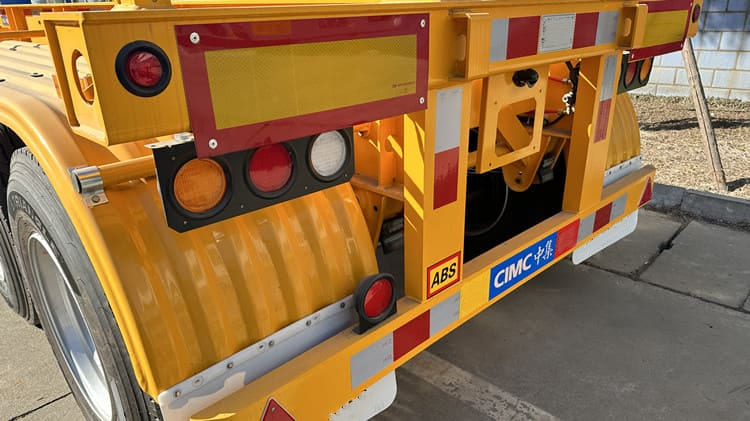 CIMC New Tri Axle 20 Ft Container Chassis Trailer for Sale
