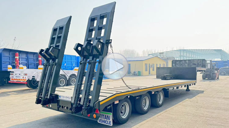 3 Axle 60 Tons Semi Trailer Low Loader for Sale in Suriname