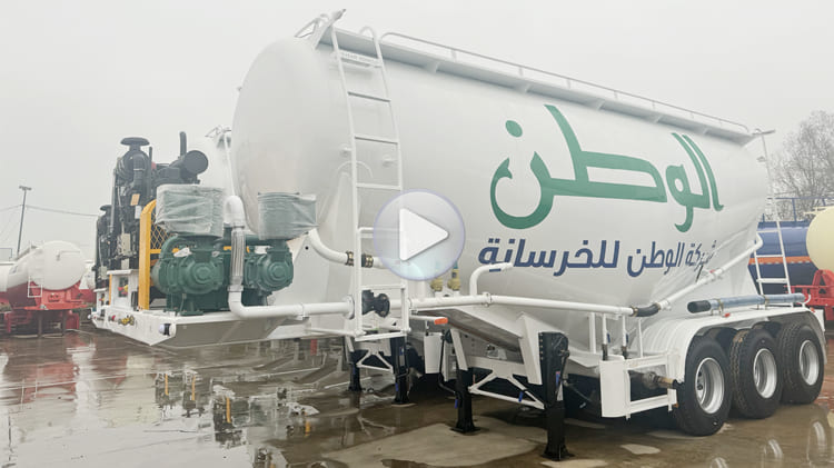 Dry Bulk Pneumatic Tank Trailer for Sale in Suriname