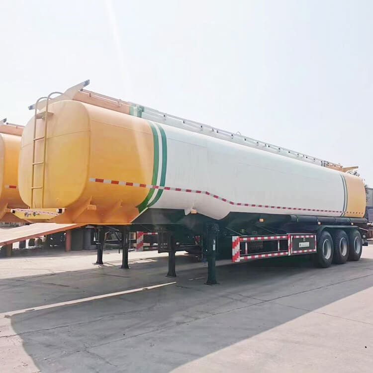 45000 Liters Petrol Tanker Truck 