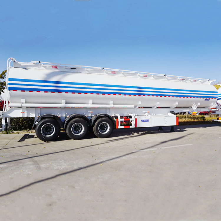 3 Axle 45000 Liters Oil Tanker